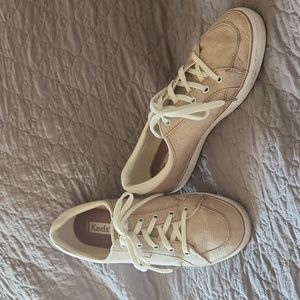 Keds size 9 women's excellent gently used condition